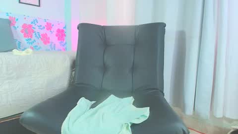 Sharlotte  online show from November 24, 9:36 pm