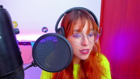 gigimooon online show from September 13, 1:05 am