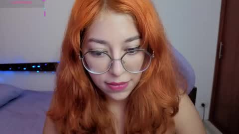Snapshot of gigimooon chatting on May 25, 12:49 am gigimooon online show from May 25, 12:49 am