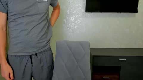 Snapshot of gilbertogonzales chatting on March 3, 5:20 am gilbertogonzales online show from March 3, 5:20 am