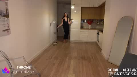 Gina   online show from March 8, 11:07 pm