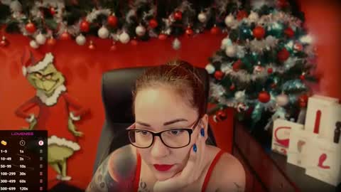 gina_hotlick online show from December 16, 9:35 am