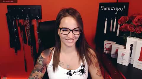 gina_hotlick online show from October 3, 5:26 am