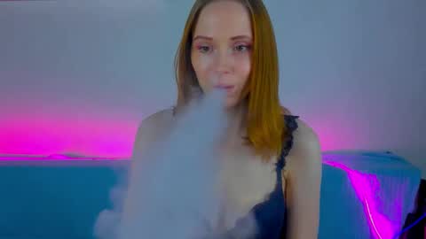 Snapshot of gina_lovelyy chatting on October 8, 11:08 am Gina online show from October 8, 11:08 am