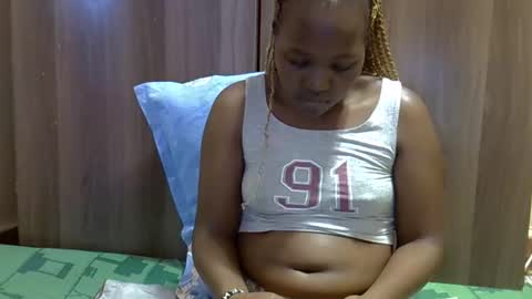 Snapshot of gina_sassy chatting on November 23, 9:31 am Adiliah online show from November 23, 9:31 am