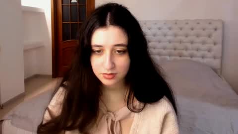 Kate online show from February 12, 9:42 am