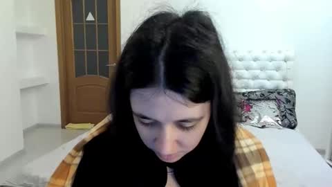 Kate online show from October 16, 8:15 am