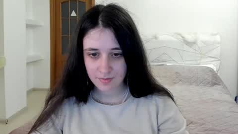 Kate online show from April 22, 9:44 am