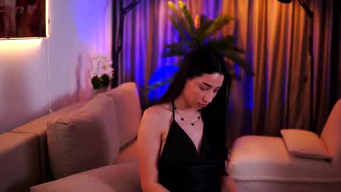 Snapshot of ginavalentinna chatting on February 23, 1:57 am Gina online show from February 23, 1:57 am