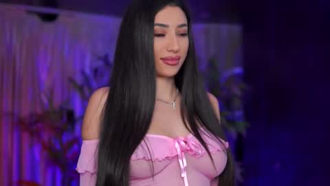 Snapshot of ginavalentinna chatting on October 1, 6:58 pm Gina online show from October 1, 6:58 pm