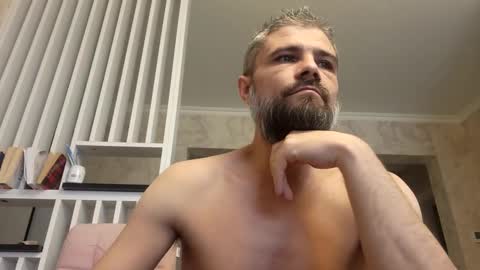 Snapshot of gindrie chatting on February 16, 9:48 am Gabriel online show from February 16, 9:48 am