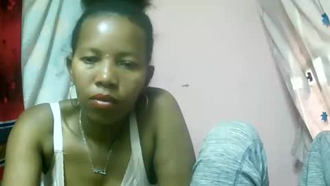 Snapshot of ginette9794 chatting on October 20, 8:15 am Ginette9794 online show from October 20, 8:15 am