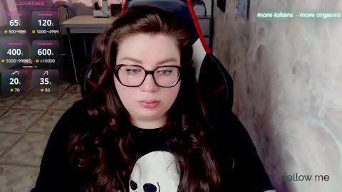 Snapshot of ginger_grayy chatting on May 18, 6:41 am Alexa here online show from May 18, 6:41 am