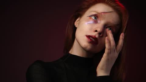        im expecting 350 thumbs up on my altar   online show from March 21, 10:13 pm