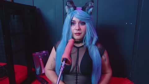 Snapshot of ginger_hun chatting on December 18, 4:02 pm Ginger online show from December 18, 4:02 pm