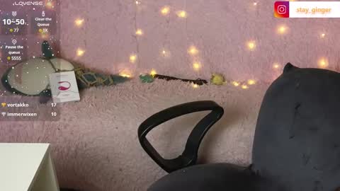 Snapshot of ginger_stay chatting on January 5, 11:01 pm Ginger online show from January 5, 11:01 pm