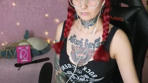 Snapshot of ginger_stay chatting on September 13, 10:09 pm Ginger online show from September 13, 10:09 pm