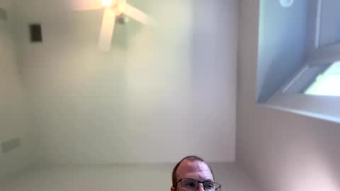 Snapshot of gingerginger111 chatting on April 28, 8:36 pm gingerginger111 online show from April 28, 8:36 pm