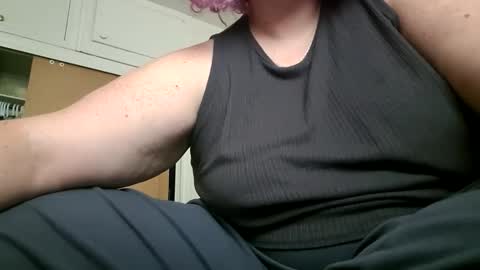 Snapshot of gingerlybits chatting on November 26, 4:08 pm Gingerlybits online show from November 26, 4:08 pm