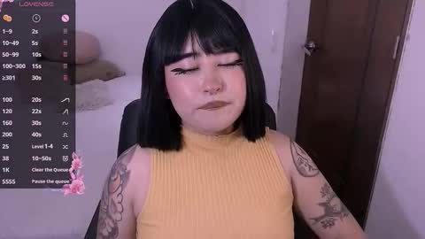 ginmeowuwu online show from November 12, 9:58 pm