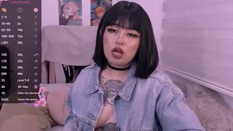 ginmeowuwu online show from November 20, 12:44 am