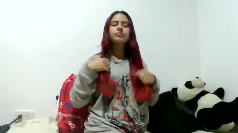 GinniWest  online show from October 6, 6:22 am