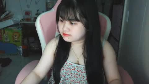 ginnyrosie online show from March 14, 5:24 am