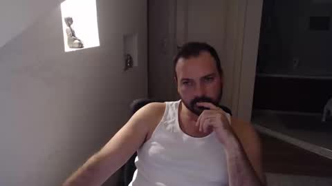 gintonik89 online show from November 5, 7:14 pm