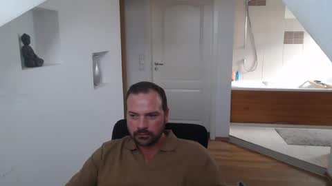 gintonik89 online show from July 25, 4:26 pm
