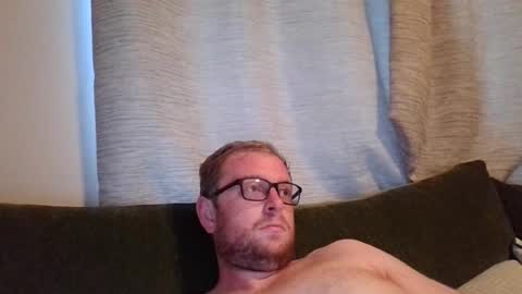 Snapshot of ginwood chatting on June 17, 6:27 am ginwood online show from June 17, 6:27 am