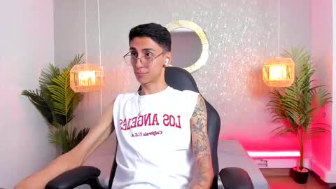 Gio Carangi online show from April 10, 3:12 am