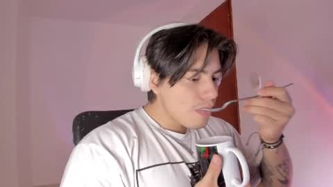 GioRusso online show from April 4, 4:26 pm