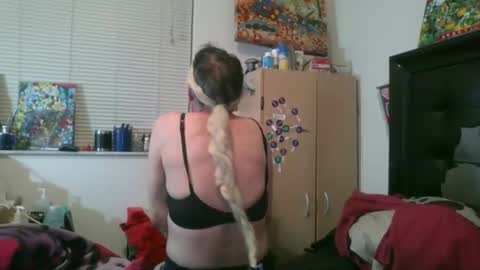 giovanni131971 online show from April 19, 10:45 pm