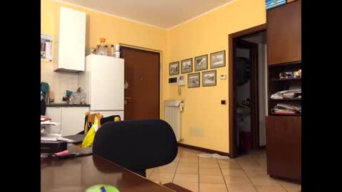 giovanni_1964 online show from February 21, 6:31 pm