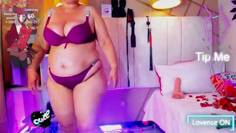 Girl Amada online show from February 14, 8:42 am