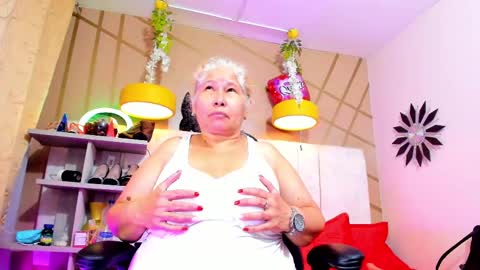 Girl Amada online show from March 2, 3:24 am