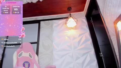 emily online show from March 8, 11:16 am