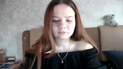Snapshot of girl_cute07 chatting on May 4, 4:25 pm girl_cute07 online show from May 4, 4:25 pm