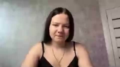 Snapshot of girl_cute07 chatting on July 27, 12:34 pm girl_cute07 online show from July 27, 12:34 pm