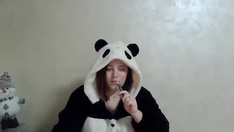 girl_leya online show from December 3, 11:13 pm