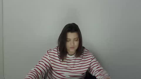 girl_leya online show from October 4, 7:56 pm