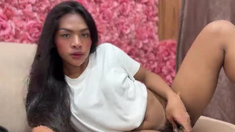 queen ronna online show from September 13, 1:44 pm