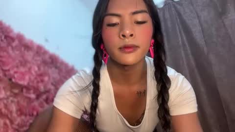 queen ronna online show from September 20, 5:14 pm