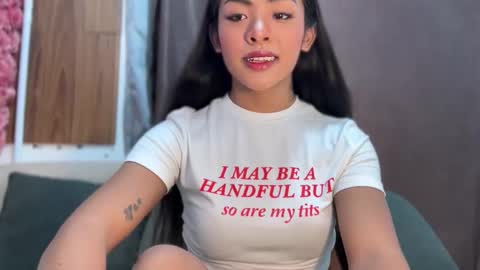 queen ronna online show from October 21, 5:35 pm