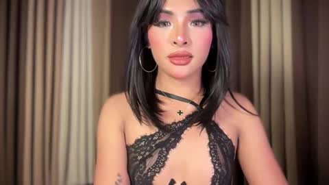 queen ronna online show from April 21, 7:58 am