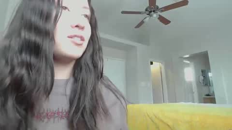 Jasmine online show from January 8, 6:31 pm