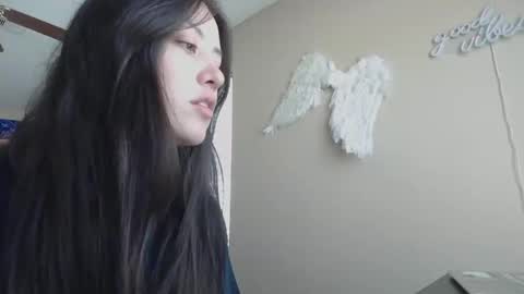 Jasmine online show from March 13, 5:30 pm