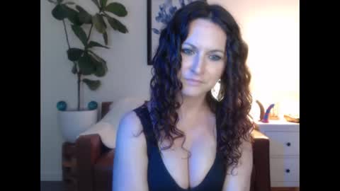 Snapshot of girlnexxxdoor chatting on March 15, 11:55 pm Girlnexxxdoor online show from March 15, 11:55 pm