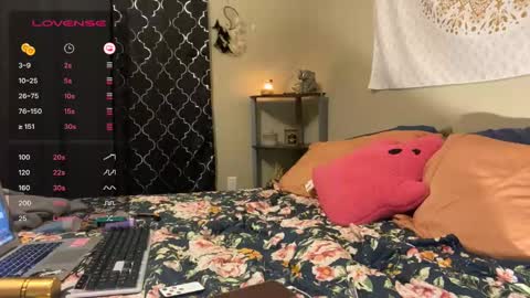 Camille online show from March 11, 11:26 pm