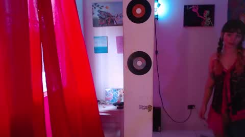 Ann online show from December 28, 6:50 pm